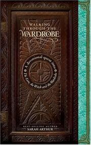 Cover of Walking through the Wardrobe